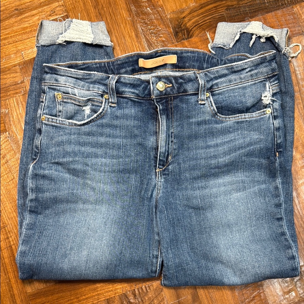 Joe’s Jeans Flawless “The Icon” Mid Rise Skinny Ankle w Cuff - Size 32